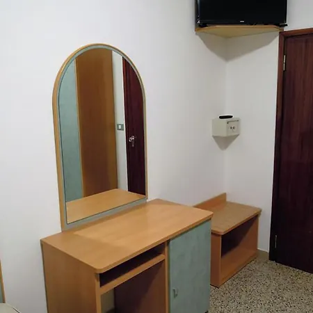 Rio فندق تْشيزيناتيكو